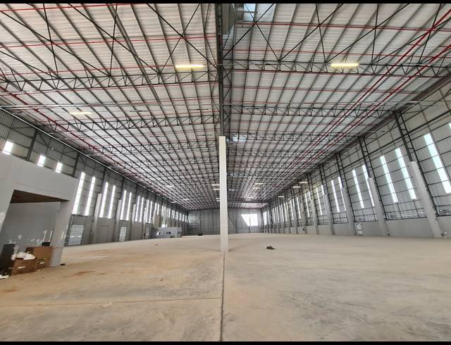 7,500M² WAREHOUSE TO LET IN LINBRO PARK